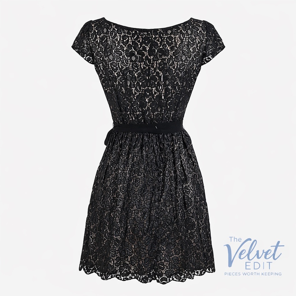 Elle Black Lace Fit & Flare Dress Size 4 | Scalloped Hem Cocktail Party - Picture 2 of 2